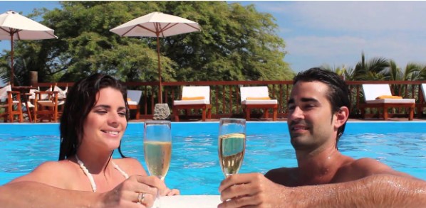Celebra Año nuevo 2026 Playa vichayito Club